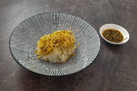 Kongnamul Bap Reis mit Sojabohnensprossen