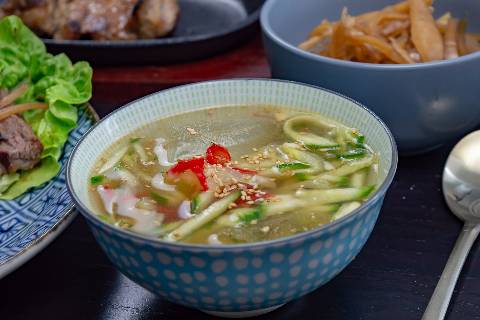 Oi Naengguk Cold cucumber soup
