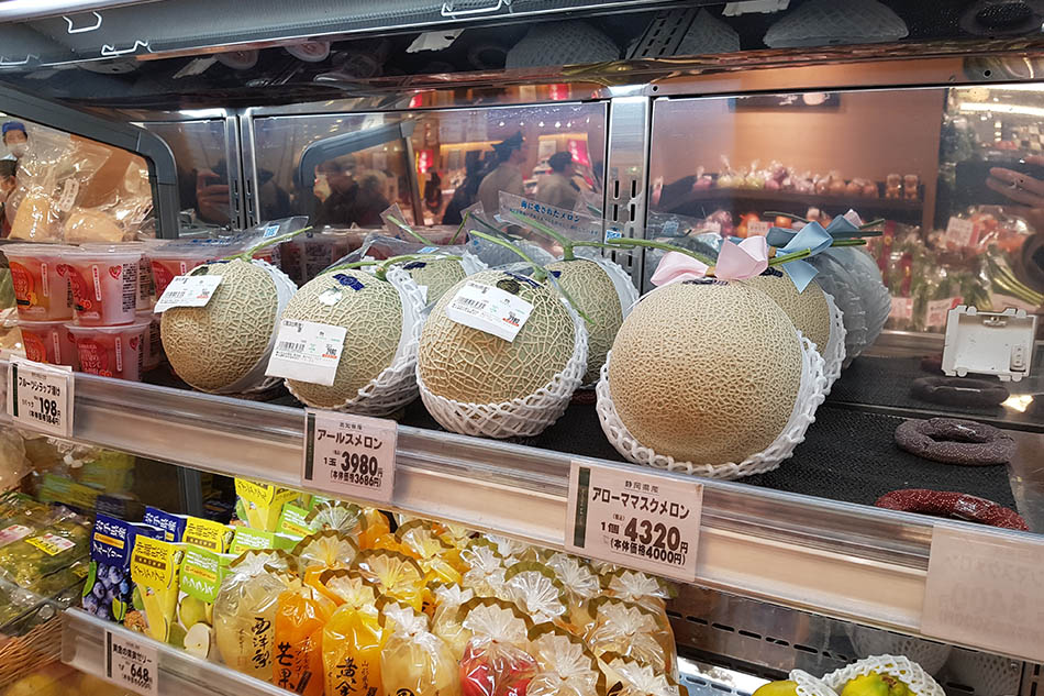 Honigmelonen in Japan sind sehr teuer